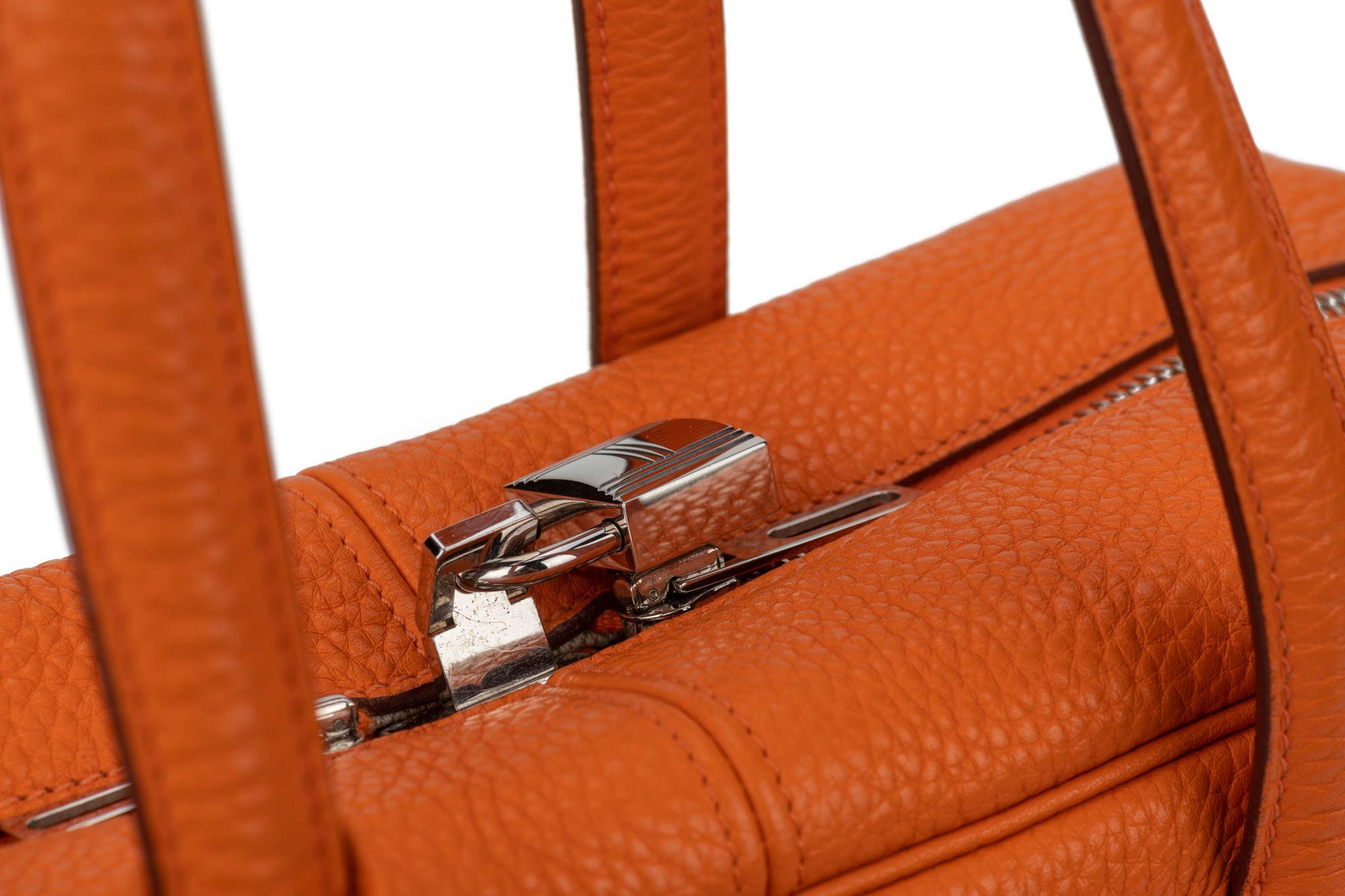 HERMÈS Victoria II 35 Clemence Leather For Sale 4