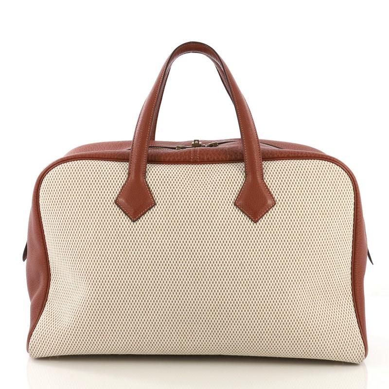 Hermes Victoria II Handbag Toile 43 In Good Condition In NY, NY