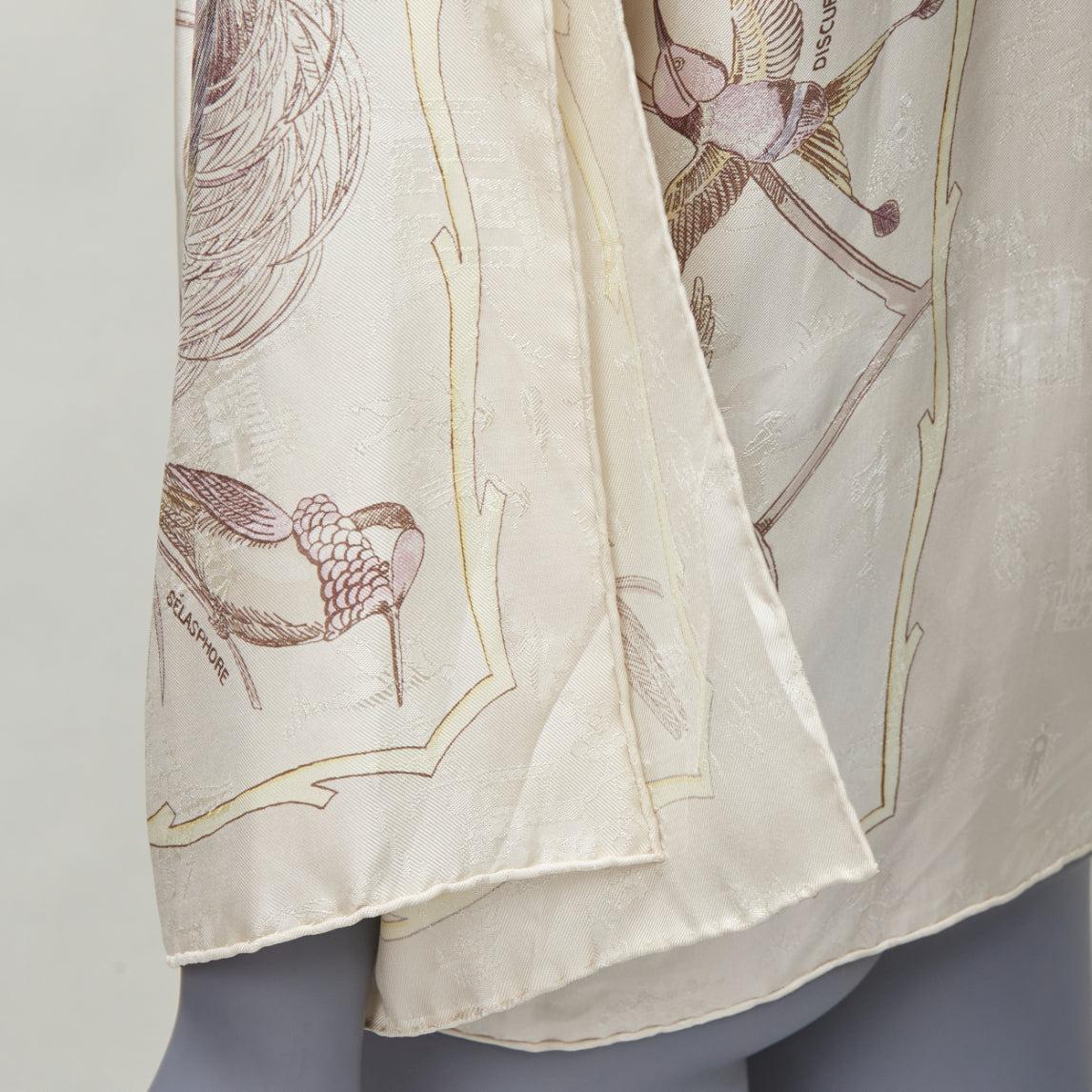 HERMES Vintage 100% silk cream bird print scarf slit sleeve kimono shirt FR34 XS For Sale 3