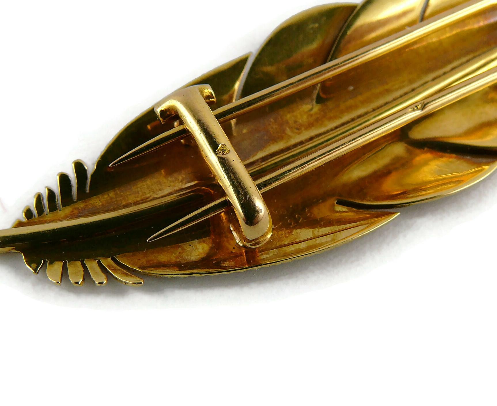 Hermes Vintage 18 Karat Gold Feather Brooch 7
