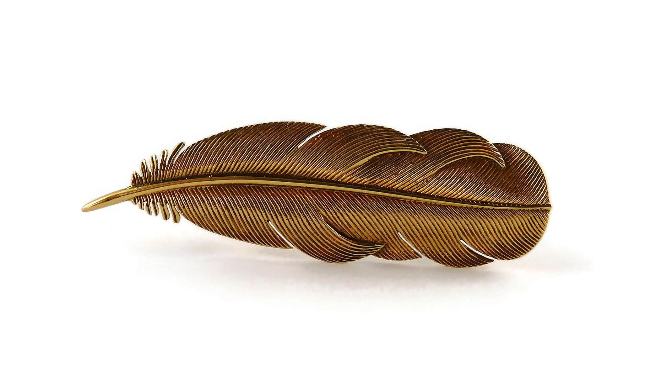 Women's Hermes Vintage 18 Karat Gold Feather Brooch