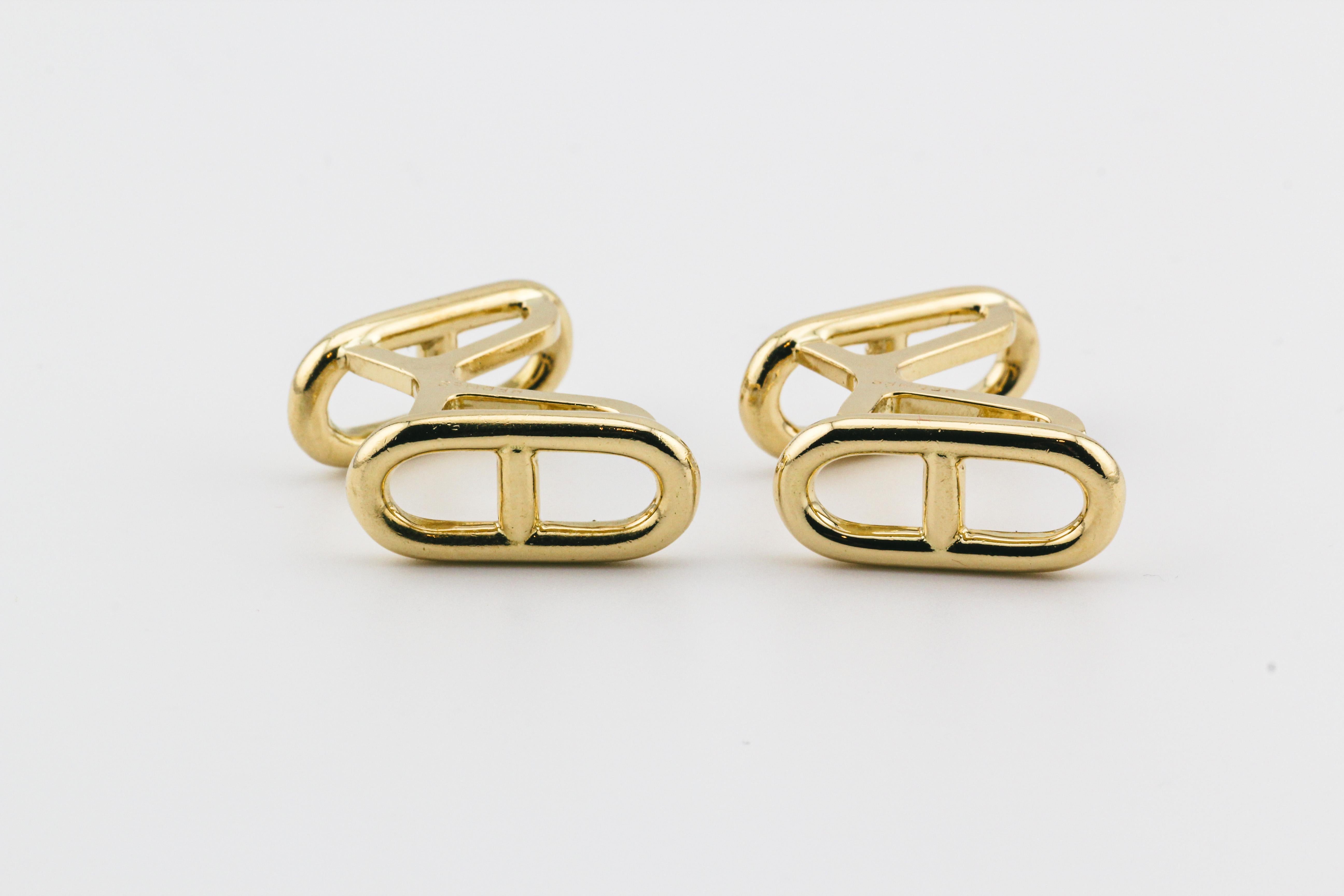 Hermes Vintage 1970s Chaine D'Ancre 18k Gold Cufflinks In Good Condition For Sale In Bellmore, NY