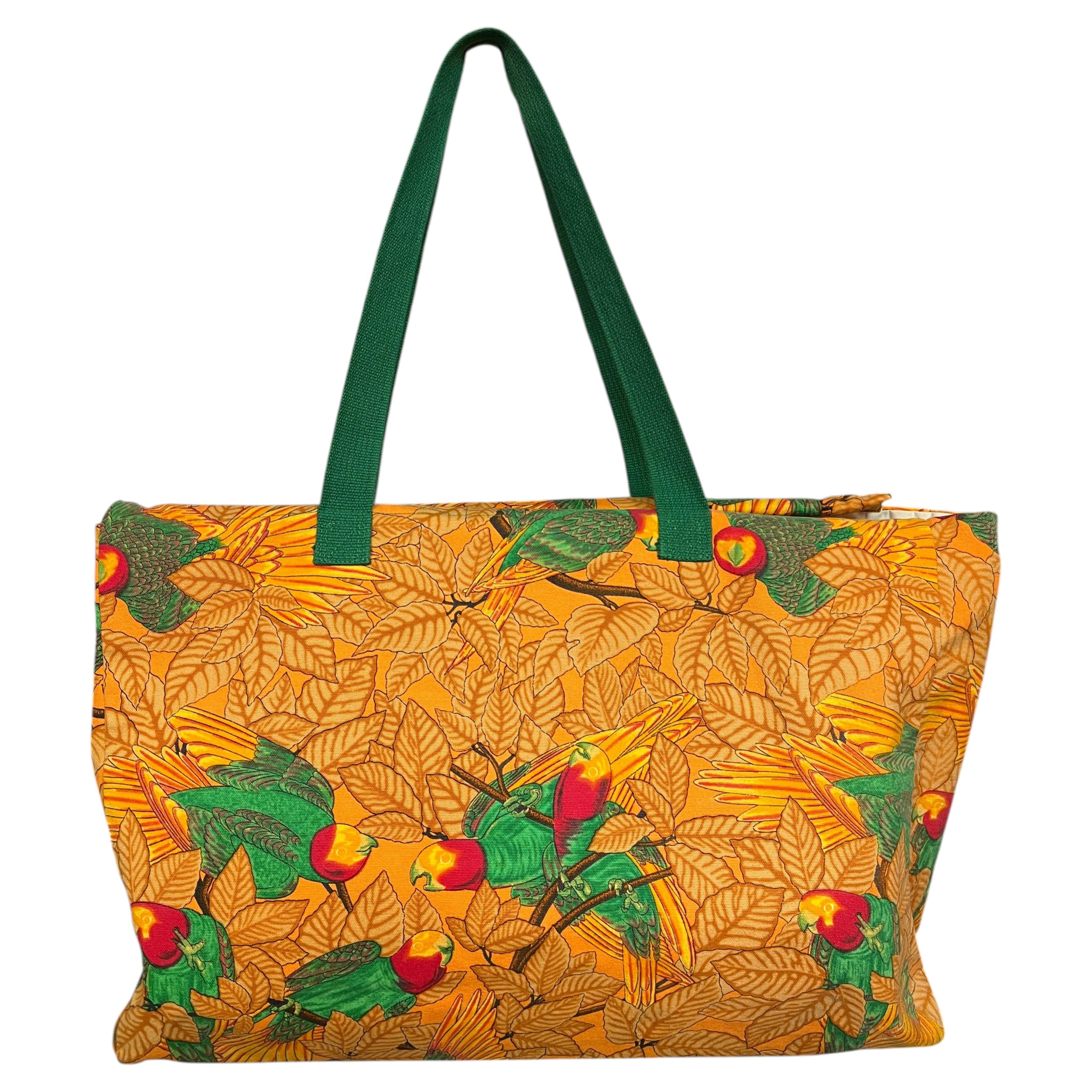 Sac de plage / cabas Hermès Vintage des années 90 « Parrots »