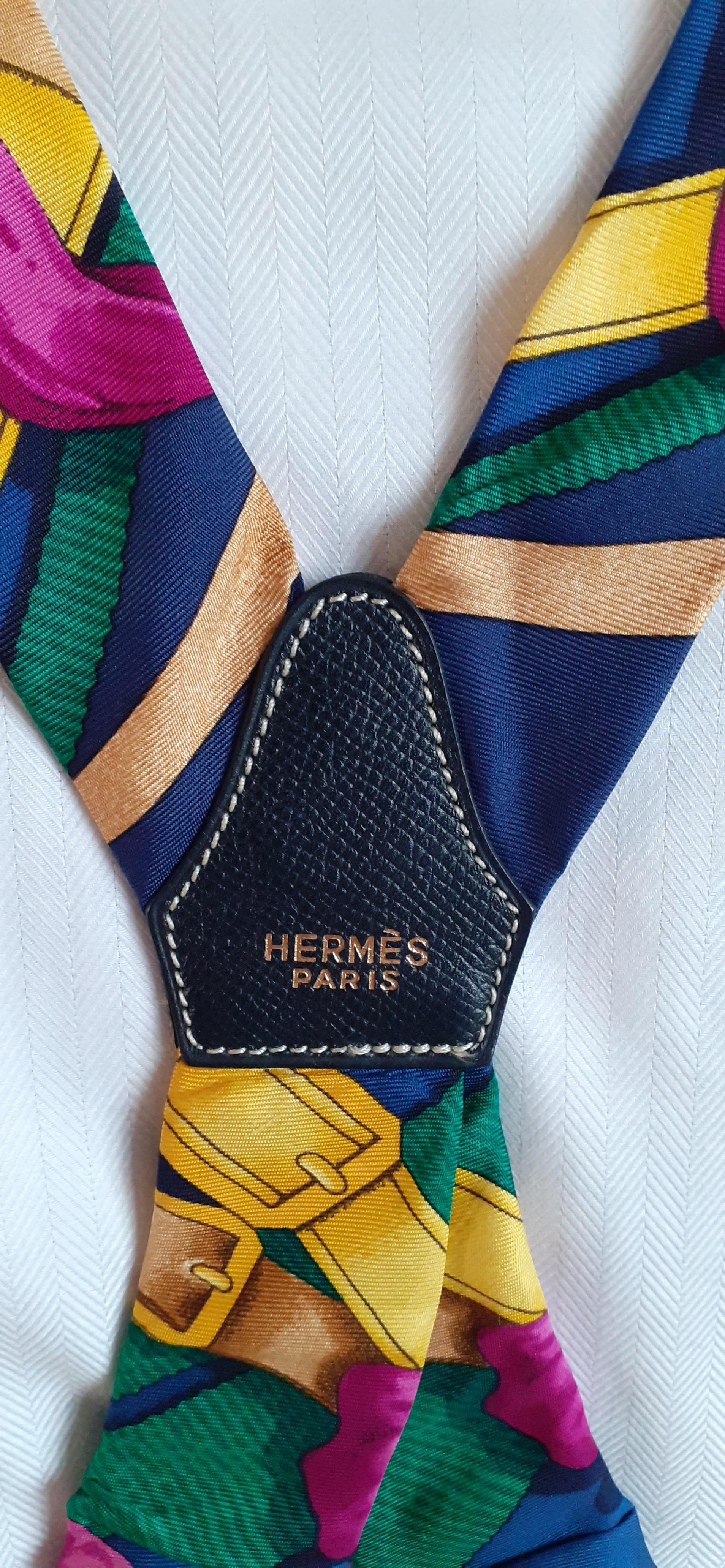 Hermès Vintage Verstellbare Hosenträger Grand Manège Druck in Seide und Leder Selten im Angebot 11