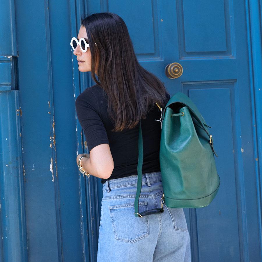 HERMES Vintage Backpack In Green Grained Leather 7