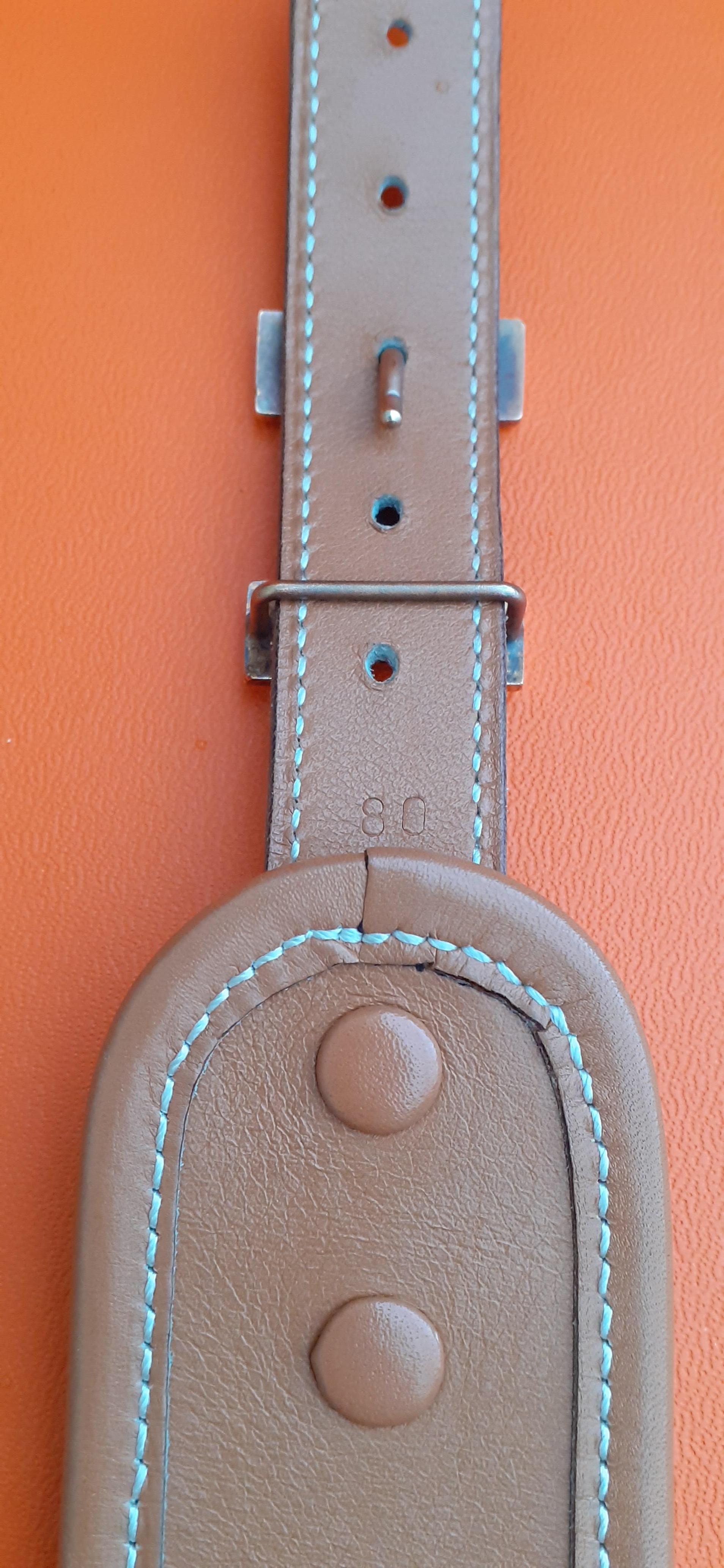 Hermès Vintage Gürtel in goldenem Leder und goldenen H Schnalle Größe 80 im Angebot 5