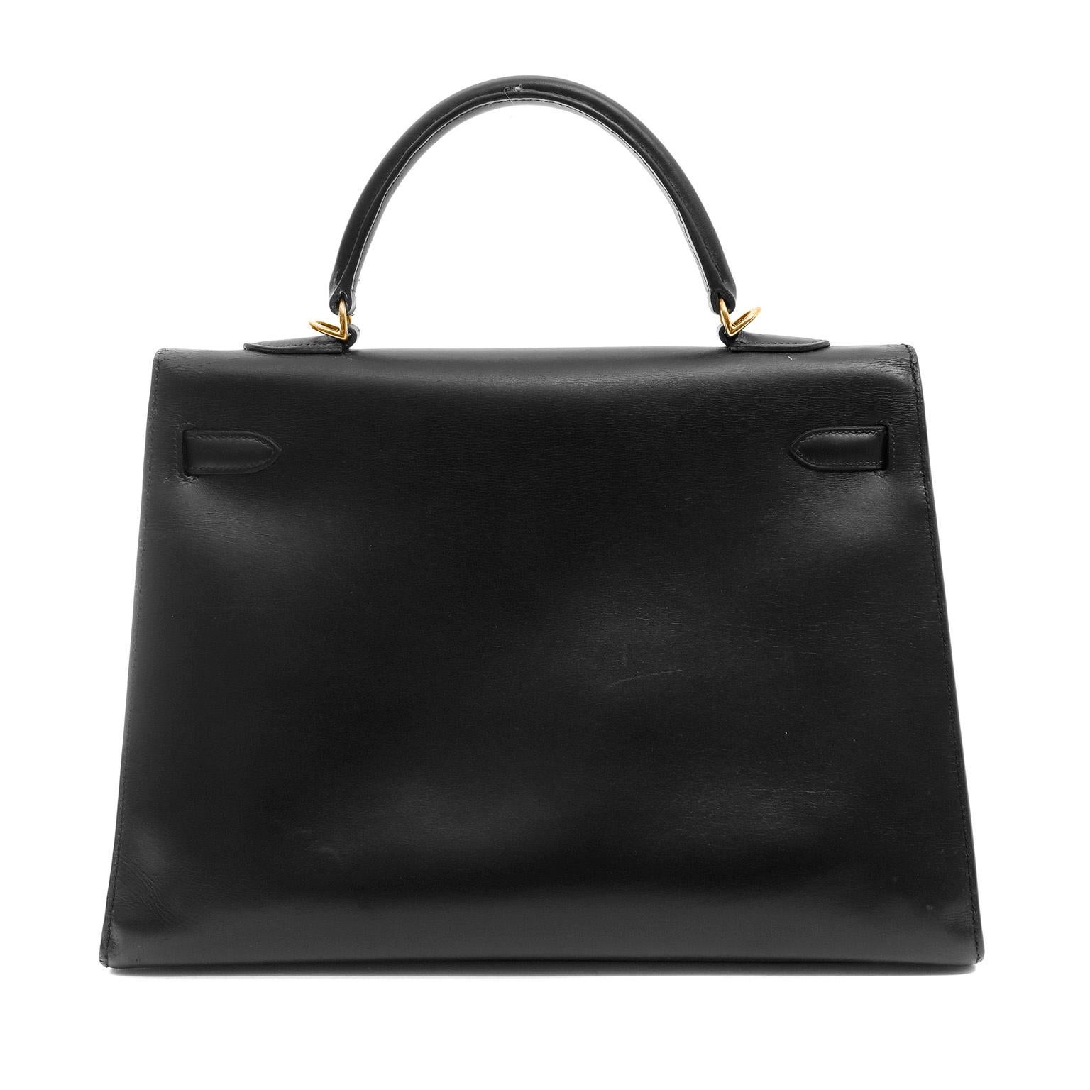 Hermès Vintage Black Box Calf 35 cm Kelly with Gold Hardware In Good Condition In Palm Beach, FL