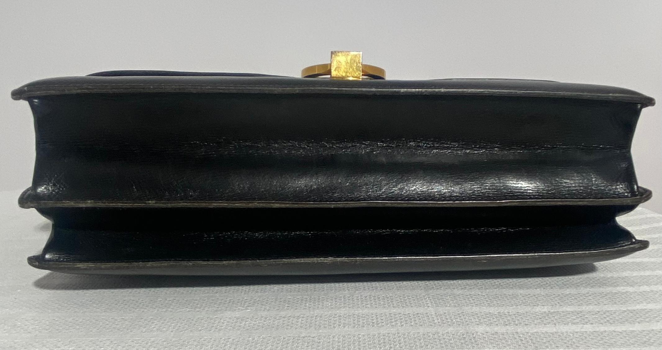 Hermès Vintage Schwarz Box Kalbsleder Klappe vorne Gold Ring Handtasche GH 1950s im Angebot 2