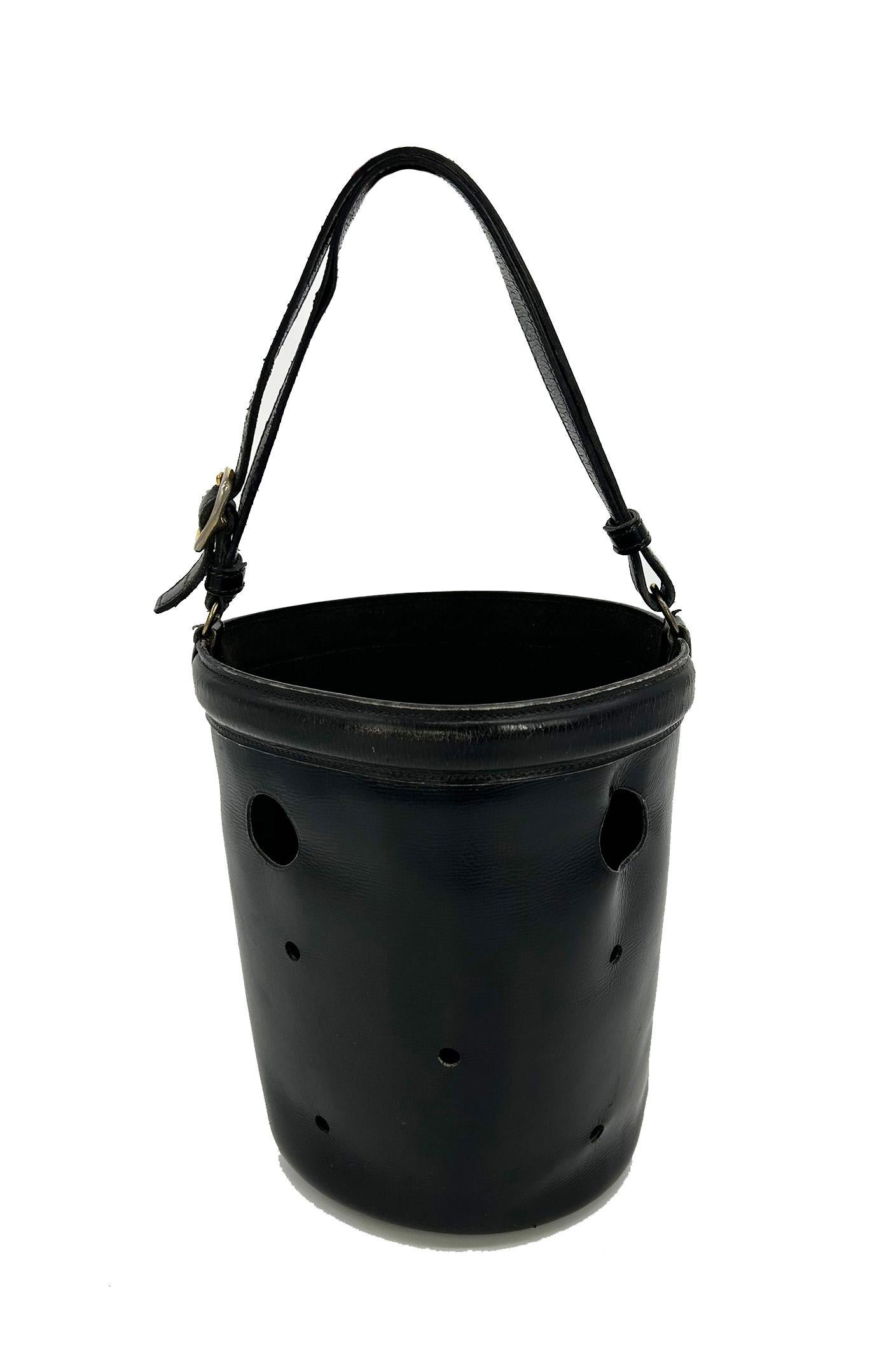 Hermes Vintage Black Box Calf Leather Mangeoire Bucket Bag In Fair Condition For Sale In Philadelphia, PA