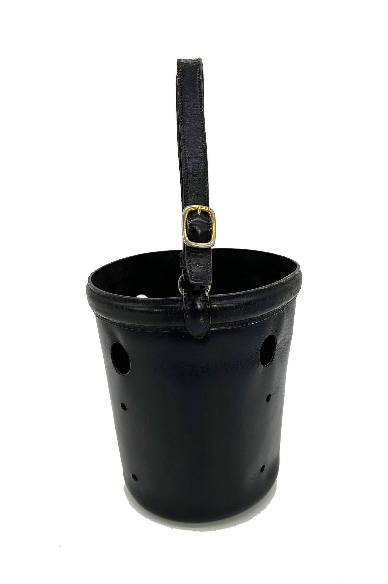 Women's Hermes Vintage Black Box Calf Leather Mangeoire Bucket Bag For Sale