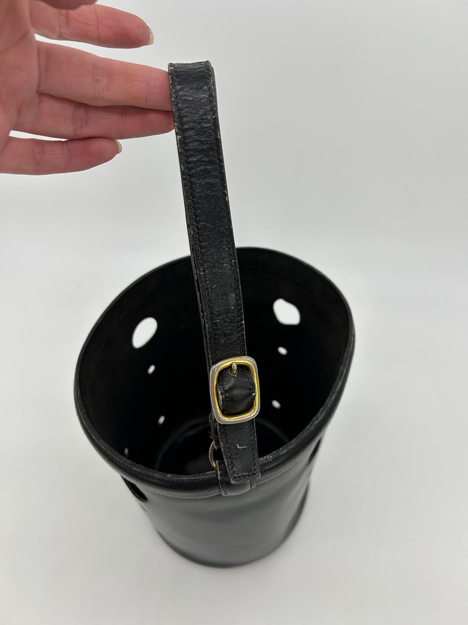 Hermes Vintage Black Box Calf Leather Mangeoire Bucket Bag For Sale 4