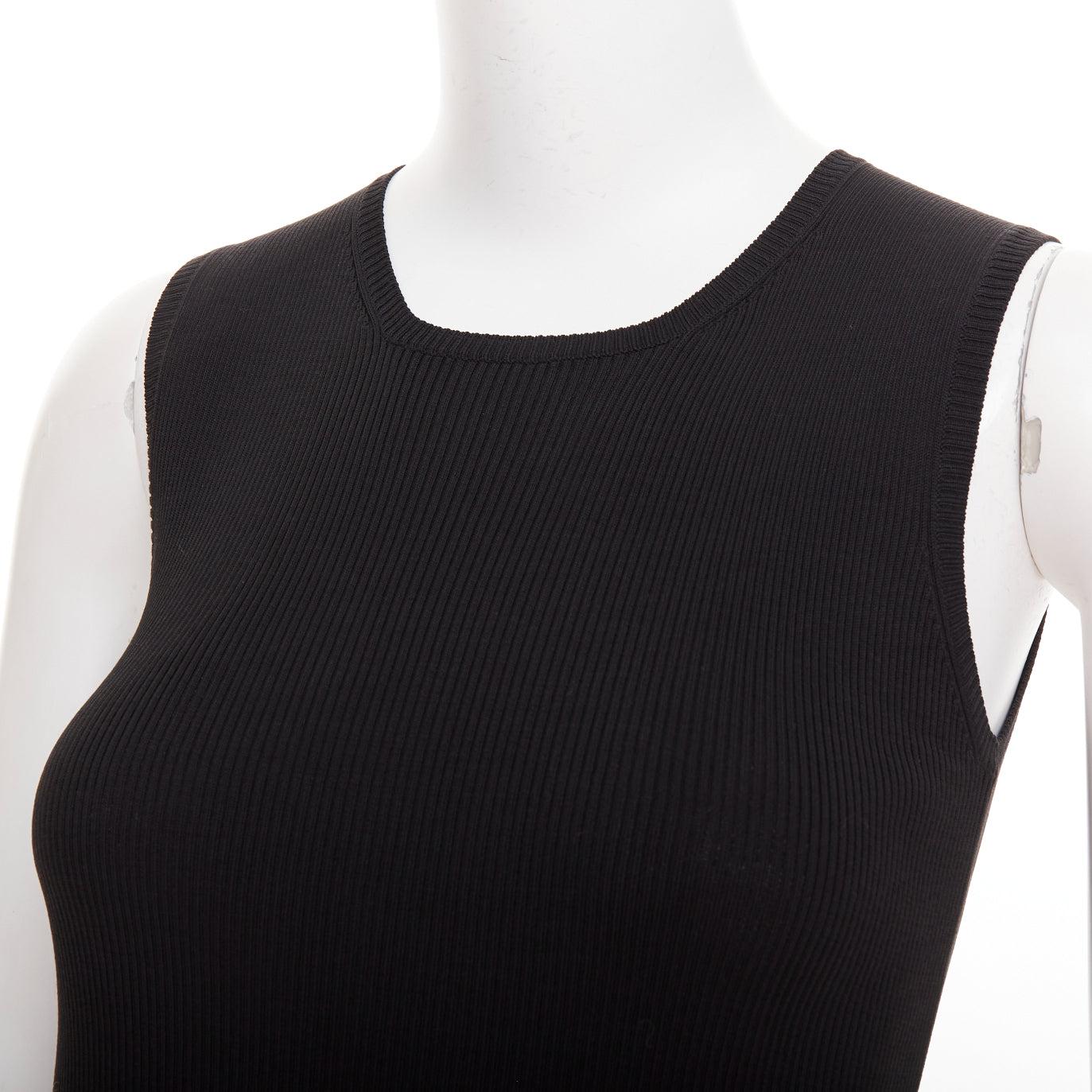 HERMES Vintage black cotton ribbed body con round neck vest XS
Reference: LNKO/A02597
Brand: Hermes
Material: Cotton
Color: Black
Pattern: Solid
Closure: Slip On
Made in: Italy

CONDITION:
Condition: Excellent, this item was pre-owned and is in