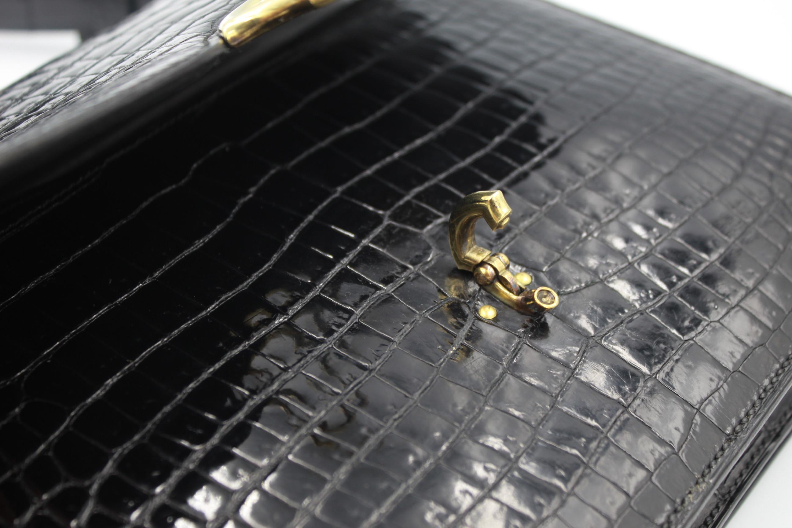 Hermes Vintage  Black Croco Vintage Shoulder Bag For Sale 3