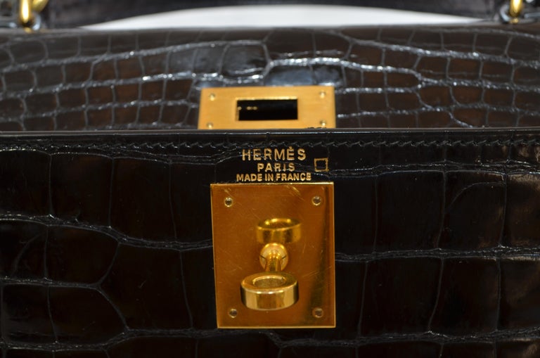 Kelly 28 crocodile handbag Hermès Black in Crocodile - 30249145