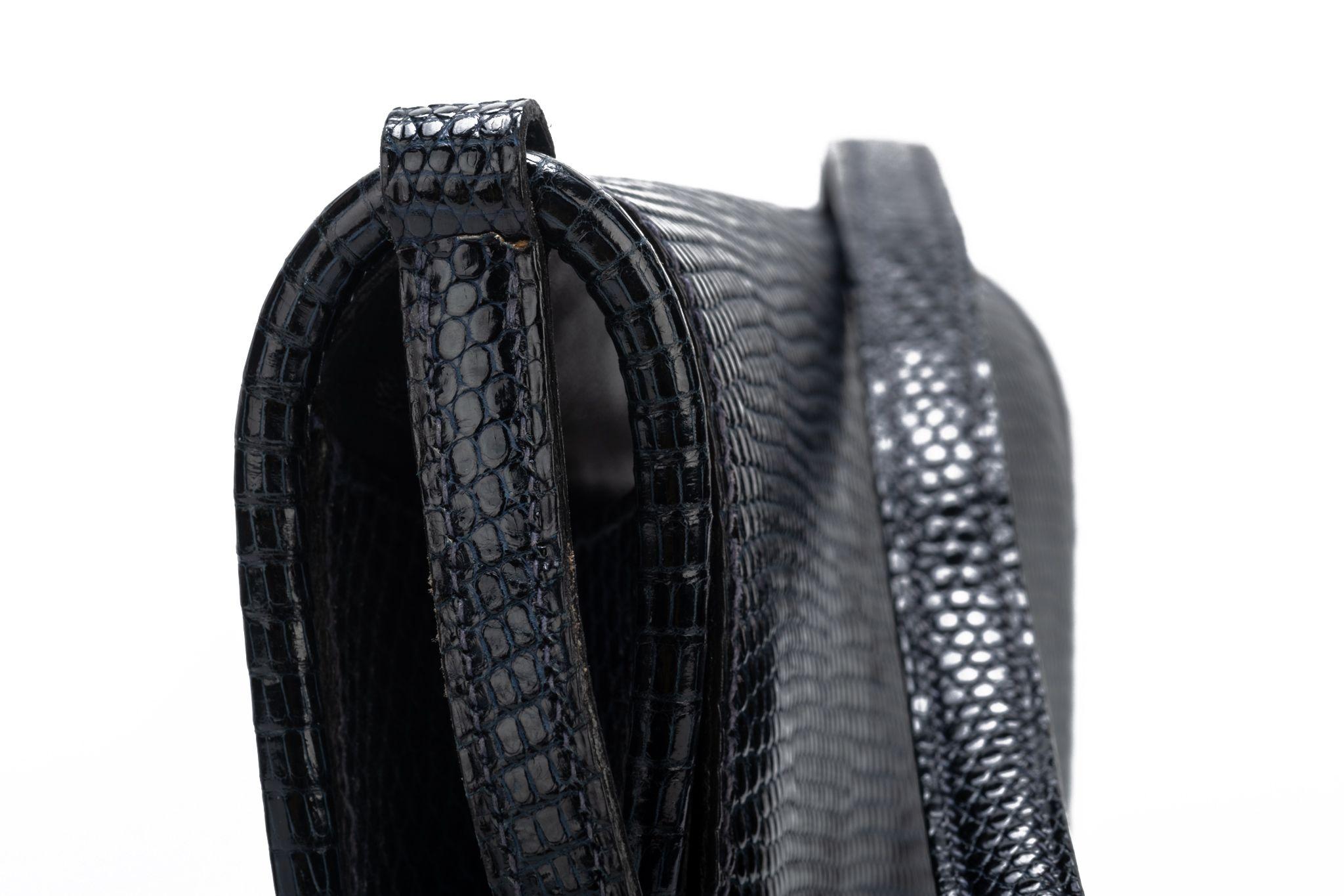 Women's Hermes Vintage Black Lizard Shoulder Bag For Sale