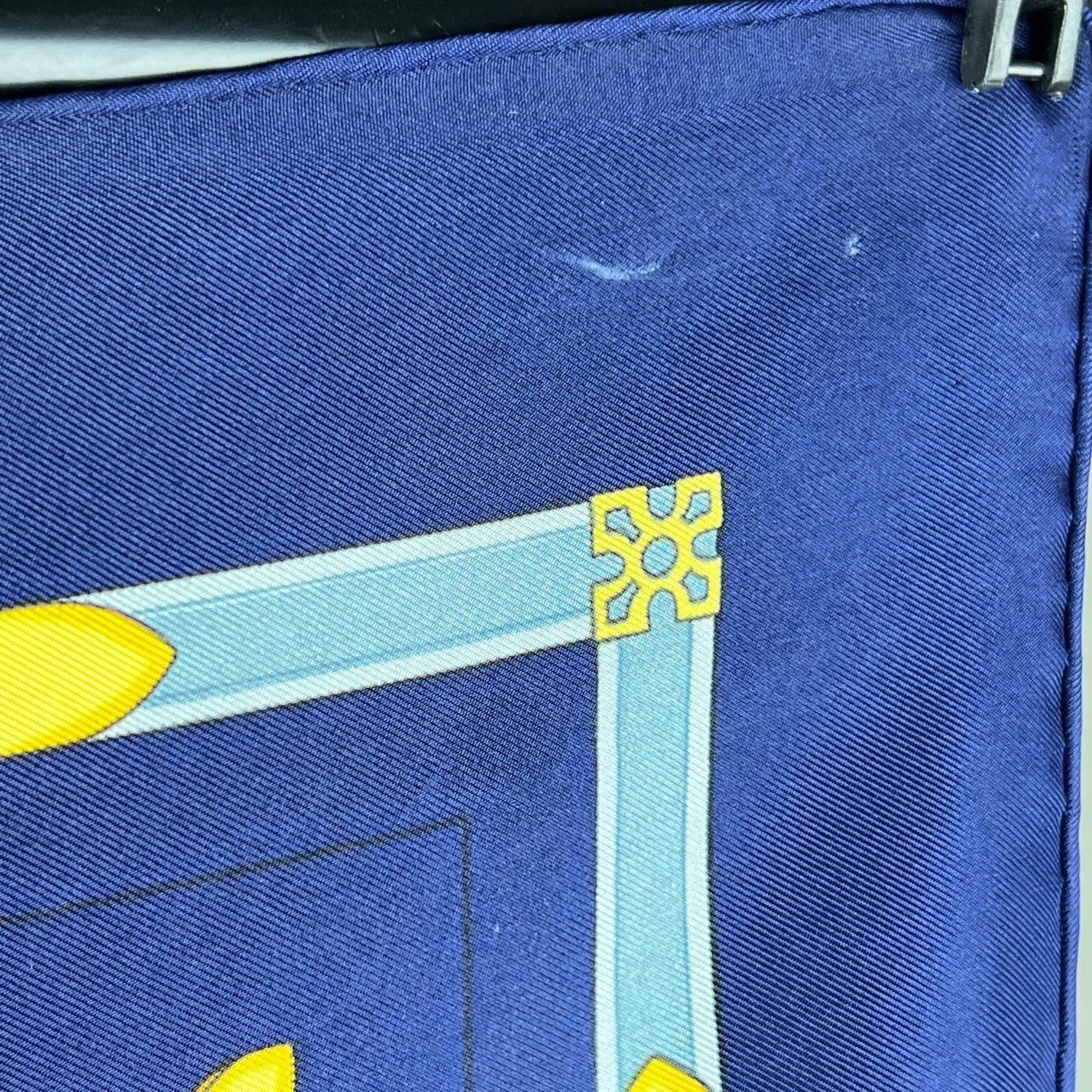 Hermes Vintage Blue Silk Scarf Les Muserolles 1986 Vauzelles in vendita 1
