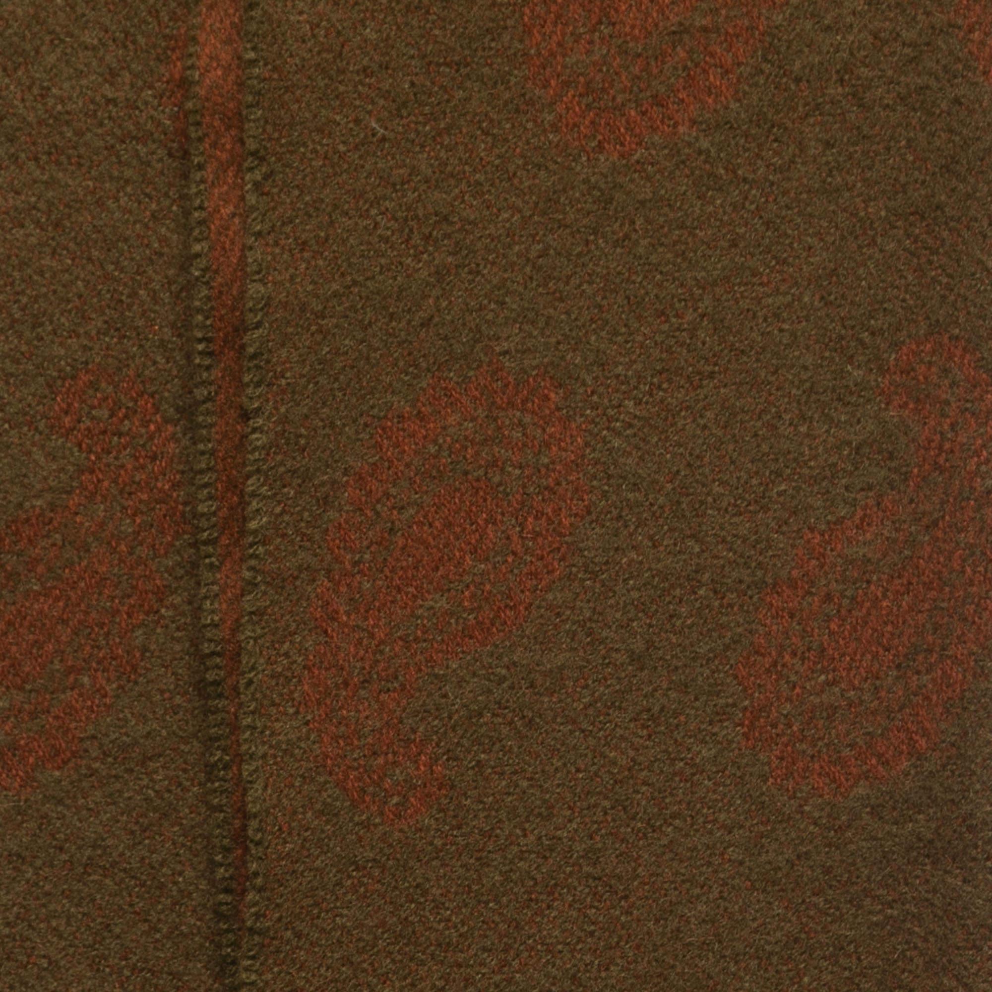 Hermes Vintage Brown/Green Paisley Muster Kaschmir & Wolle Schal im Zustand „Gut“ im Angebot in Dubai, Al Qouz 2