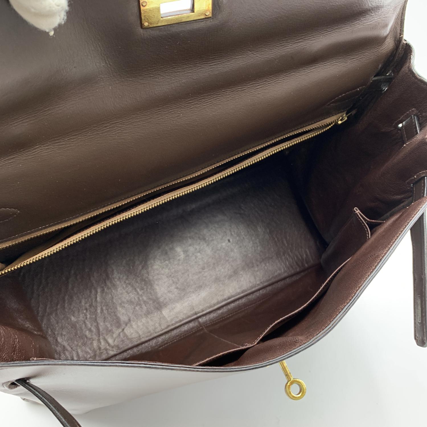 Hermes Vintage Brown Leather Kelly 35 Retourne Bag Handbag In Good Condition In Rome, Rome