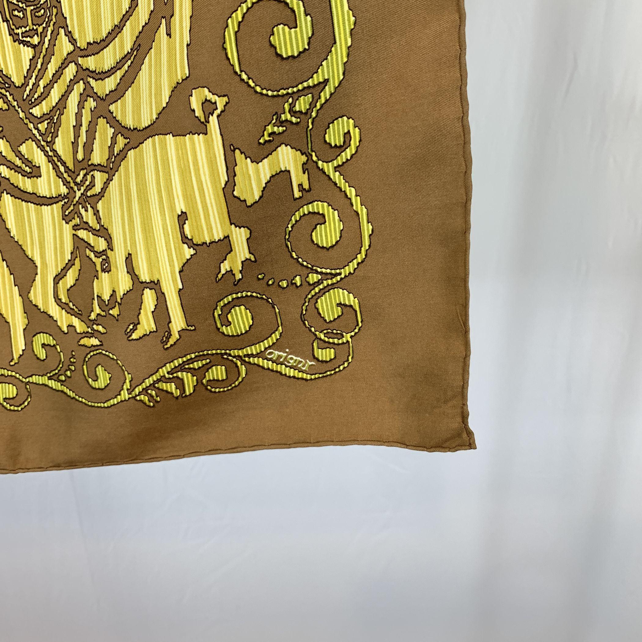 Hermes Vintage Foulard Hourvari en soie marron 1972 Henri D'Origny Excellent état - En vente à Rome, Rome