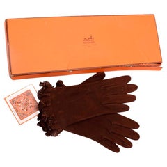 Hermes Vintage Braune Wildlederhandschuhe mit Quaste