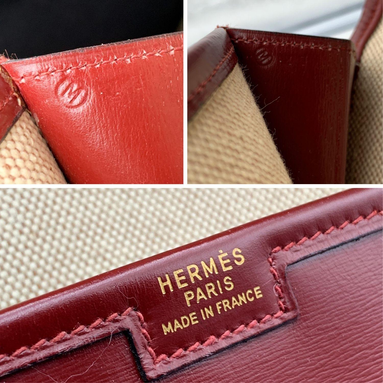 Hermes Vintage Burgundy Leather Jige 29 cm Clutch Bag Pochette In Good Condition In Rome, Rome