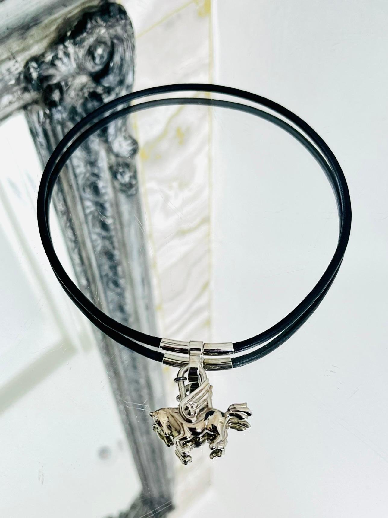 Women's Hermes Vintage Cadena Pegasus Necklace For Sale