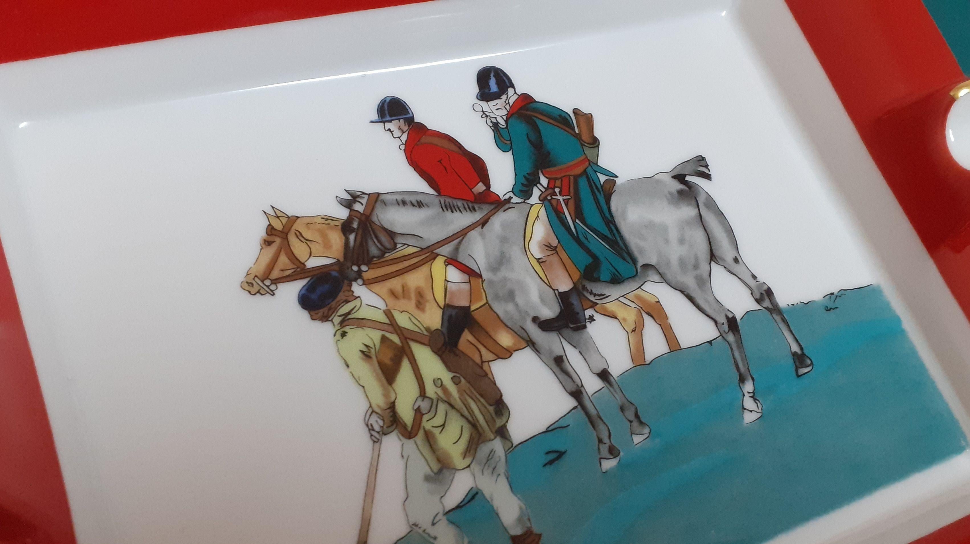 Hermès Vintage Cigar Ashtray Change Tray Hunting With Hounds in Porcelain For Sale 3