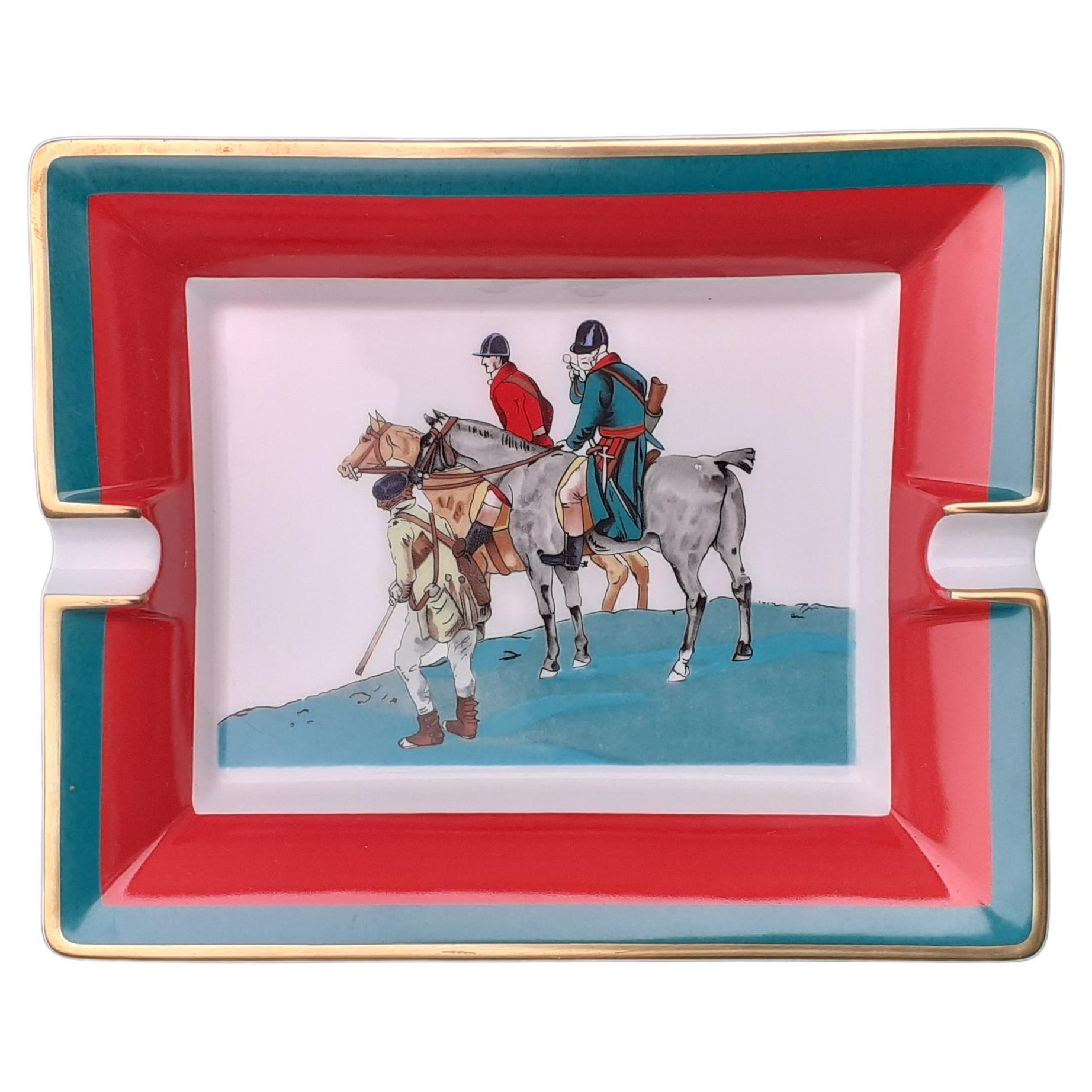 Hermès Vintage Cigar Ashtray Change Tray Hunting With Hounds in Porcelain For Sale