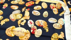 Hermes Vintage "Couvee d'Hermes" 90 cm Foulard en soie noire imprimé oeufs et plumes