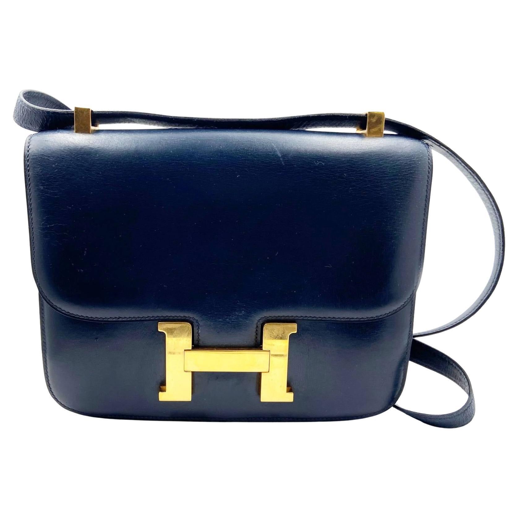 Hermes Vintage Dark Navy Constance 23 Gold H Handtasche  im Angebot