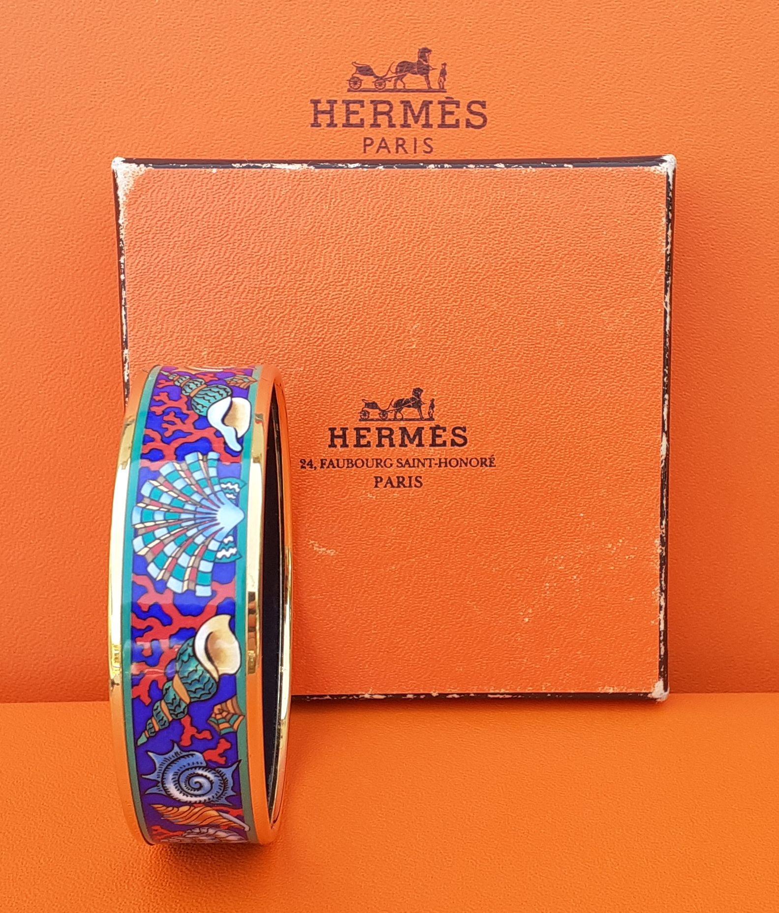 Hermès Vintage Enamel Bracelet Seashells Gold Hdw Size PM 65 8
