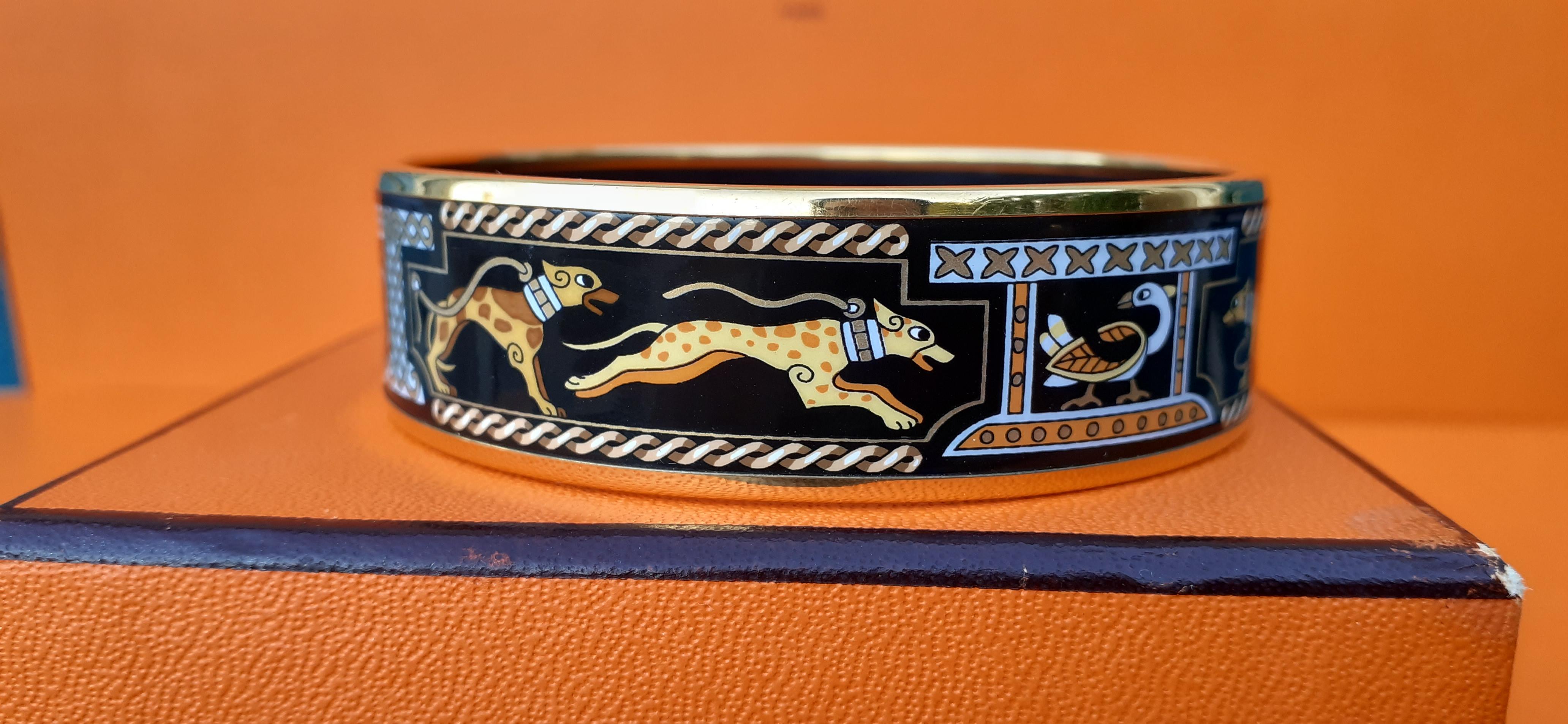 Hermès Vintage Enamel Printed Bracelet Greyhound Dogs Levriers Ghw Size 70 GM 3