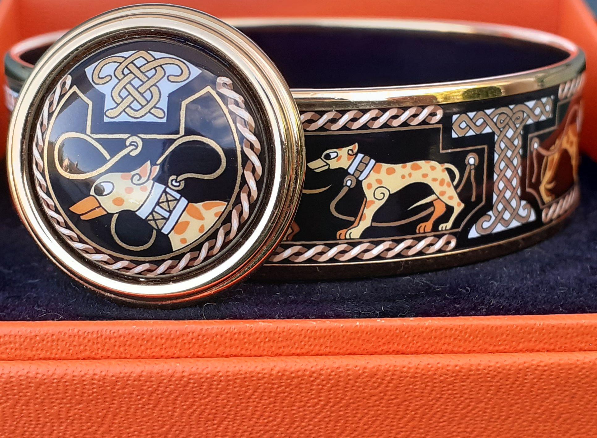 Hermès Vintage Enamel Printed  Clip-On Earrings Greyhound Dogs Levriers Ghw 6