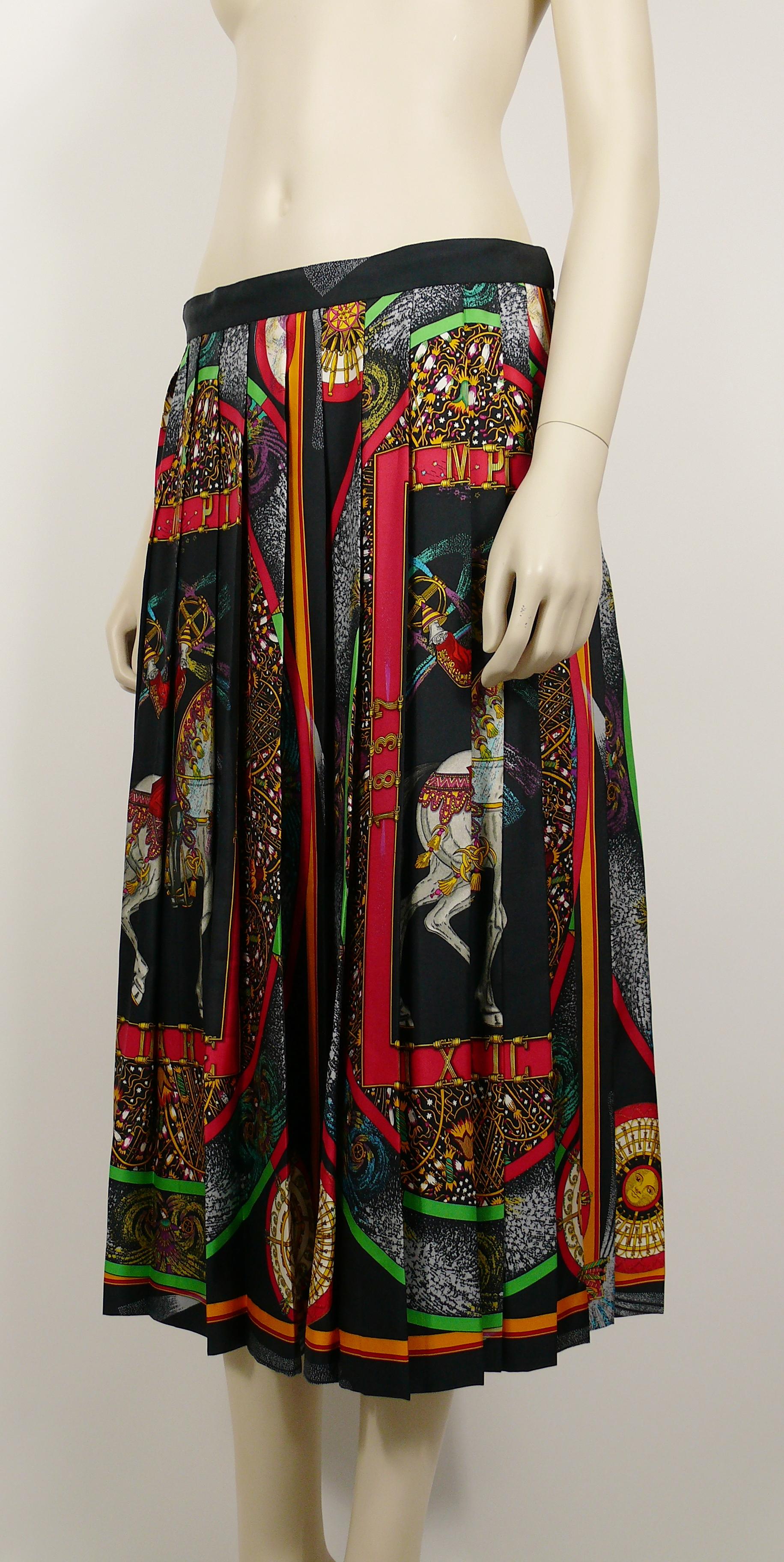 Women's Hermes Vintage Feux d'Artifice 150th Anniversary Pleated Silk Skirt For Sale
