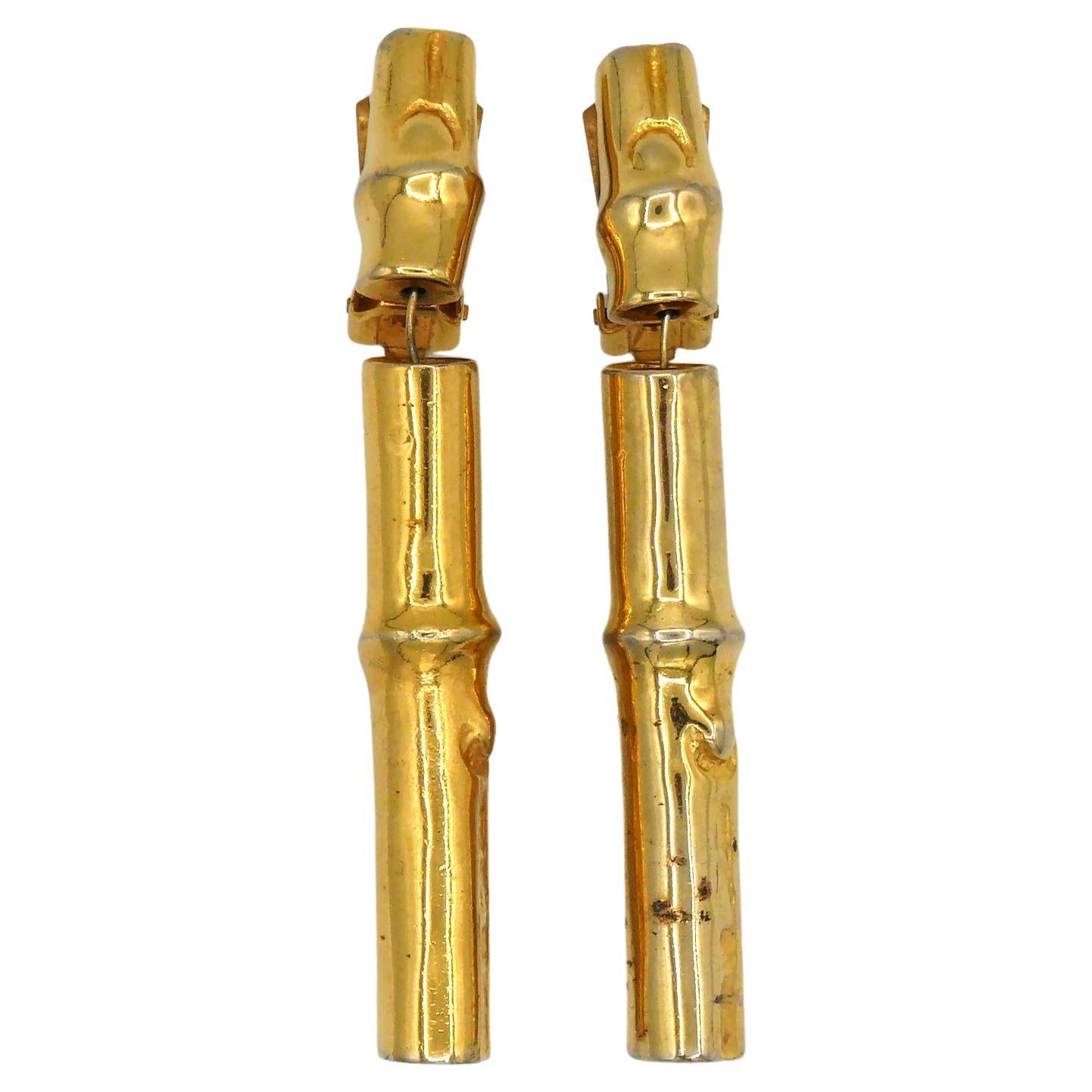 HERMÈS Boucles d'oreilles pendantes vintage en forme de bambou de couleur or en vente