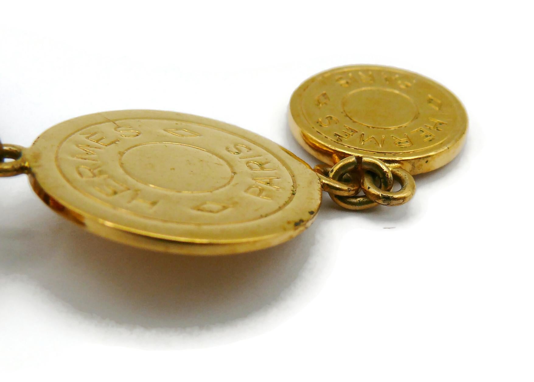 HERMES - Boucles d'oreilles pendantes Clou de Selle ton or vintage en vente 15
