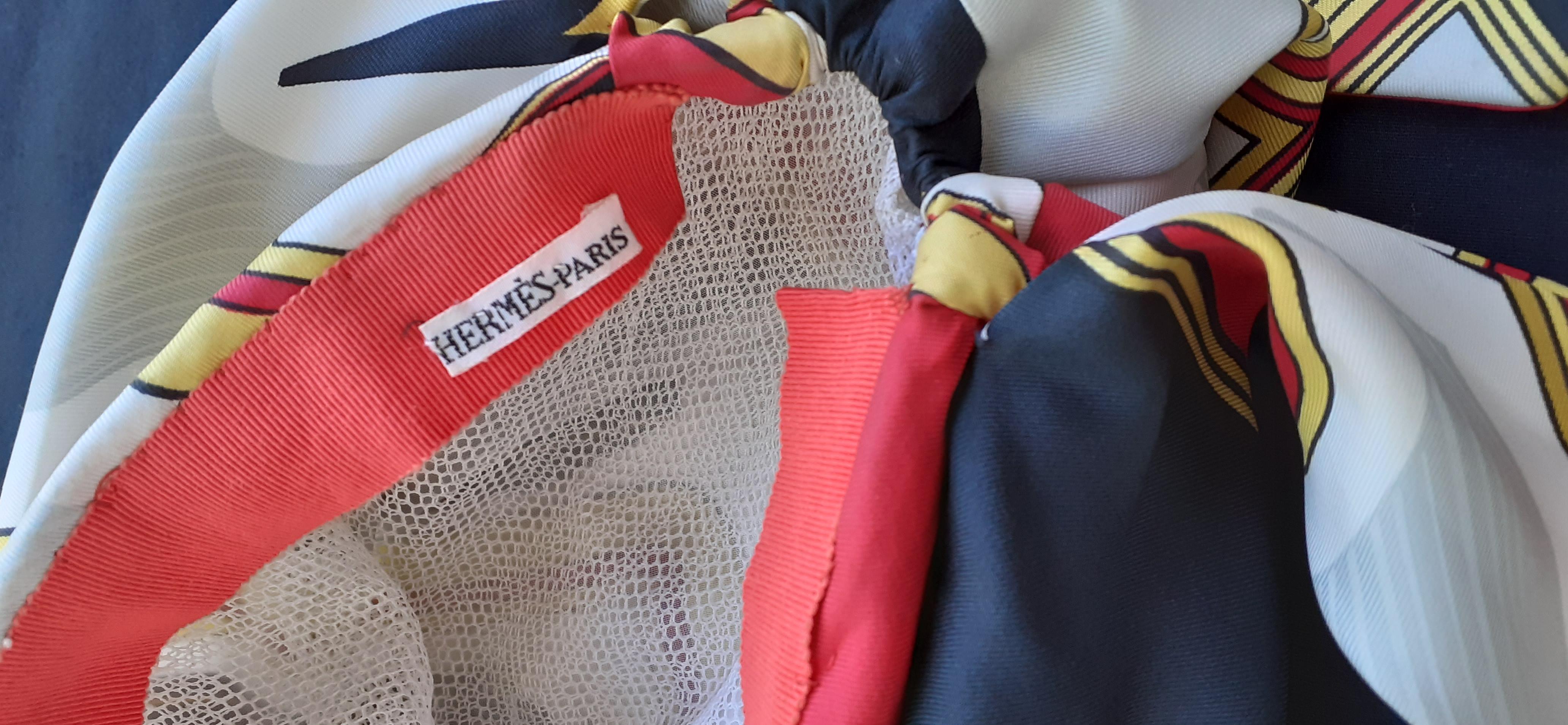 Hermès Vintage Hutkopf-Schal aus Seide Les Coupés im Angebot 8
