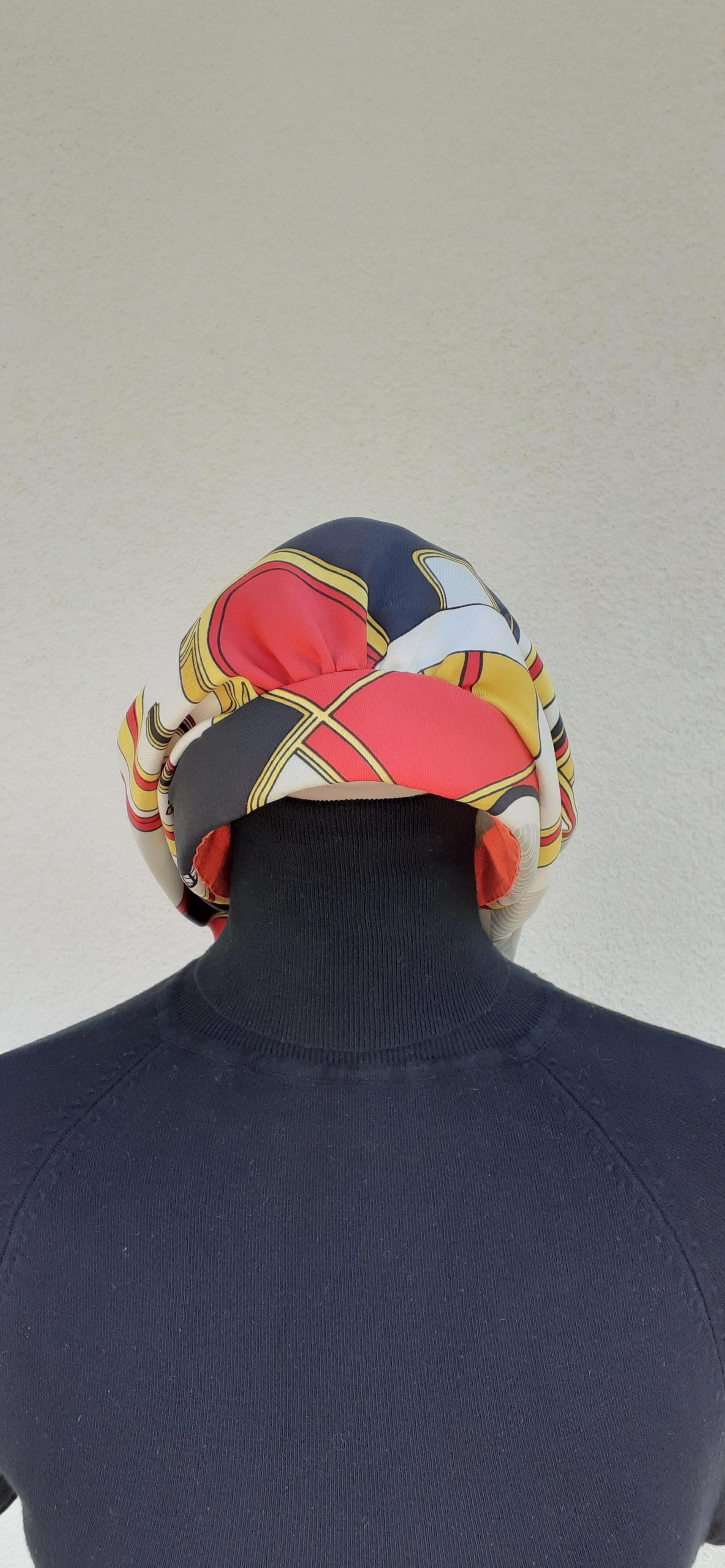 Women's Hermès Vintage Hat Head Scarf in Silk Les Coupés For Sale