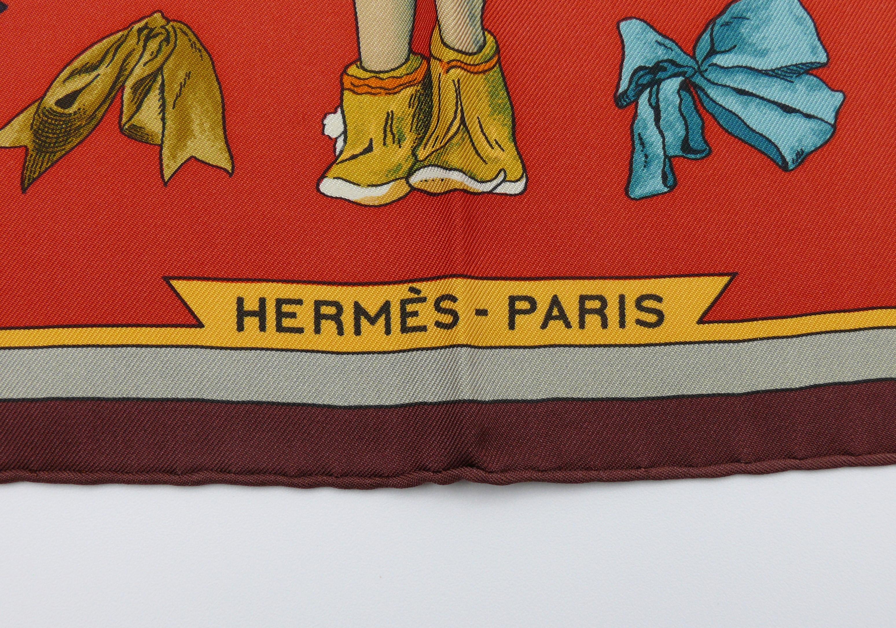 Hermes Vintage Iconic Silk Carre Scarf Kachinas by Kermit Oliver In Good Condition For Sale In Nice, FR