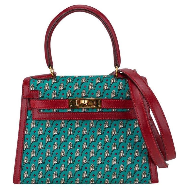 Exceptional Hermès Vintage Micro Kelly 15 cm Sellier Bag Red Leather Gold  Hdw For Sale at 1stDibs