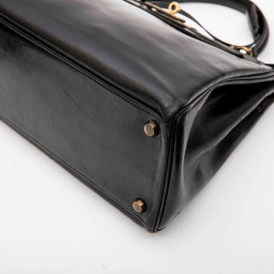 Women's HERMES Vintage Kelly 28 Bag in Black Box Leather
