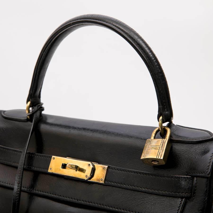 HERMES Vintage Kelly 28 Bag in Black Box Leather 2