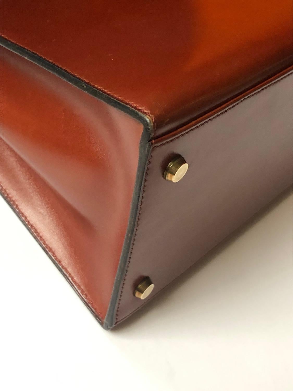 HERMÈS Vintage Kelly 32 Box Calf Sellier Leather Gold Hardware Cognac Iconic Bag 3