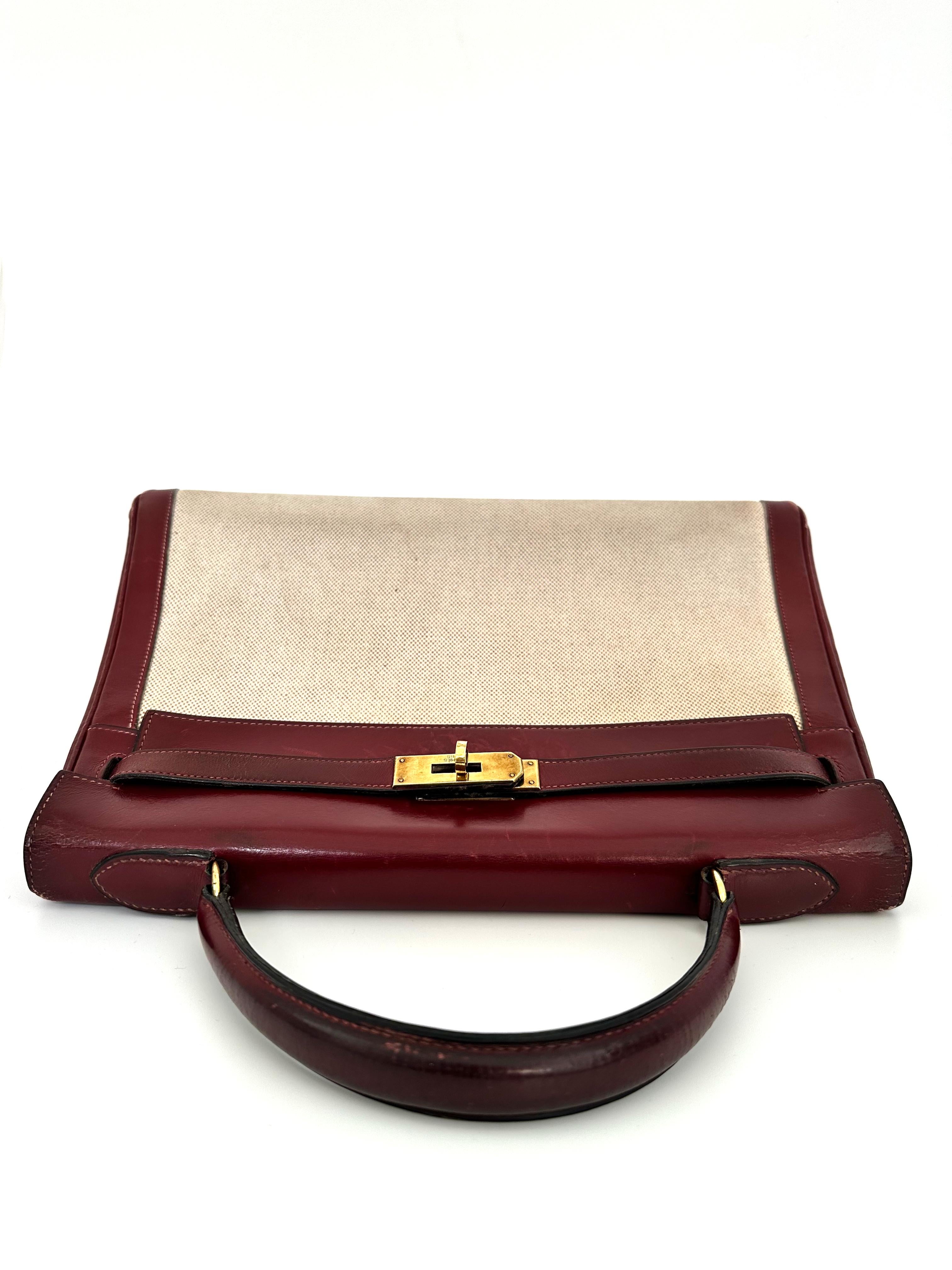 Women's or Men's Hermès Vintage Kelly 32 Box Leather & Canvas