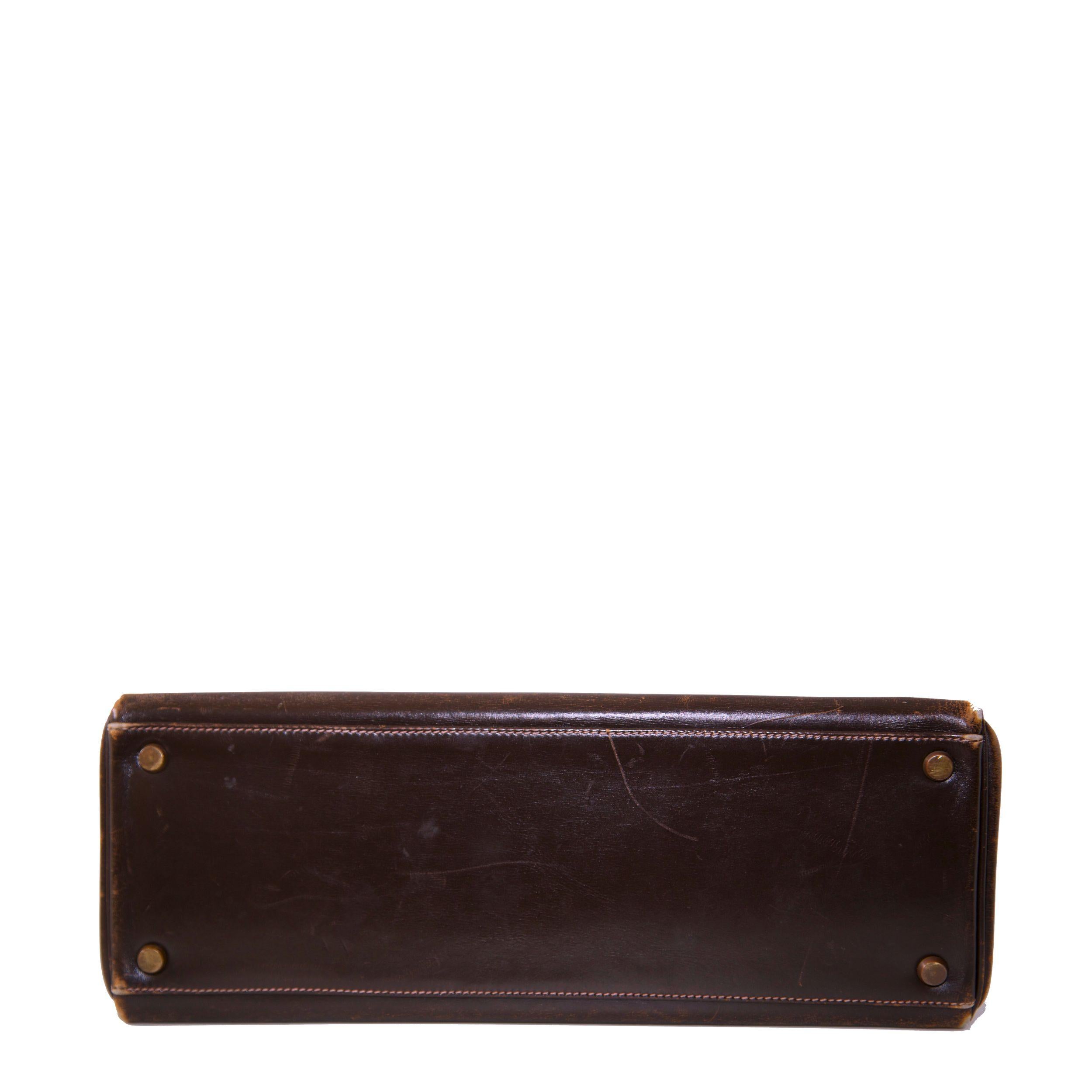 Hermès Vintage Kelly 32 Retourne Brown Box GHW In Fair Condition In London, GB