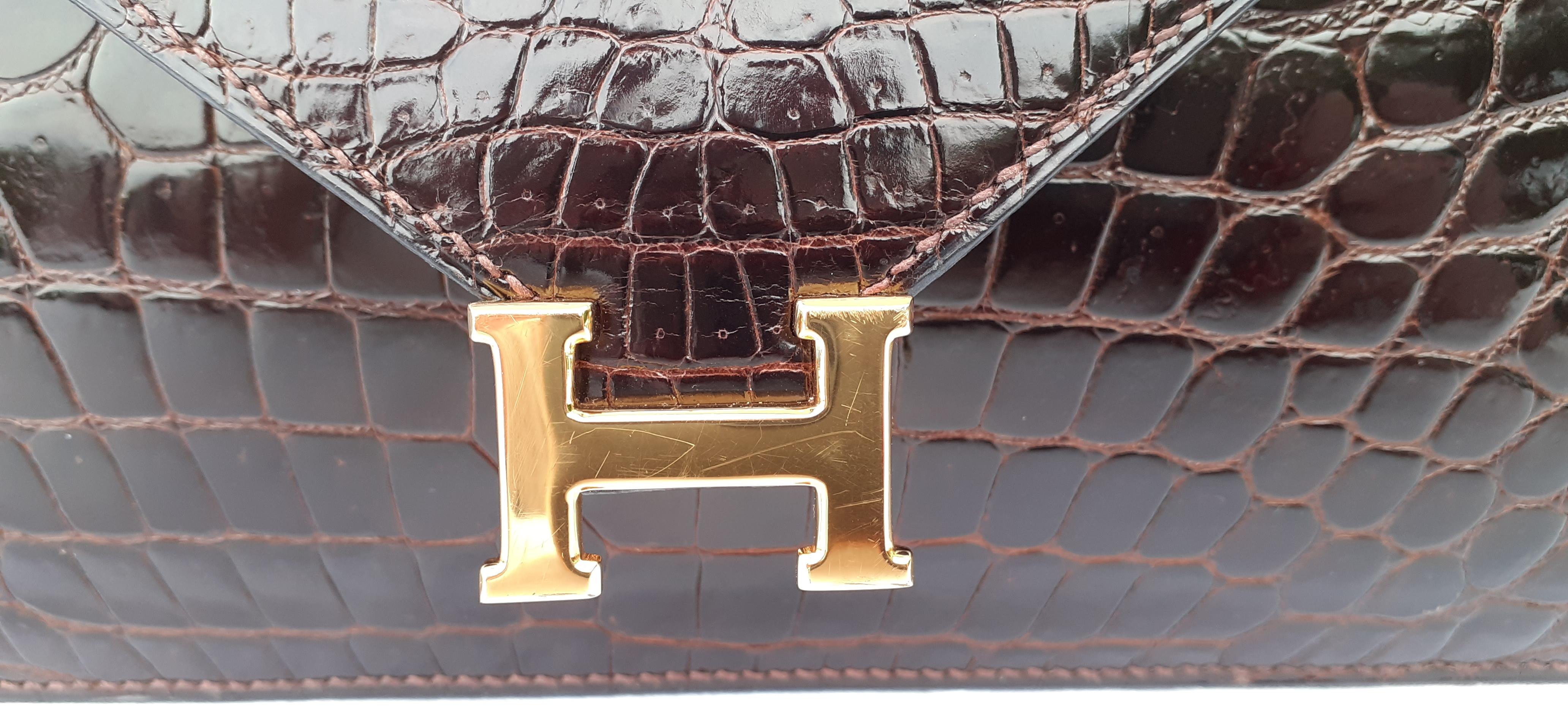 Hermès Vintage Lydie Bag Purse 2 ways Shiny Brown Crocodile Golden Hdw RARE 1