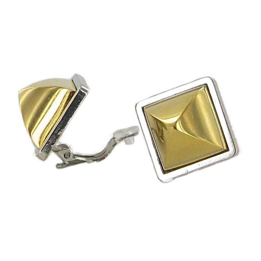 Hermes Vintage Médor Clip-on Earrings in Gilt Metal and Silver Metal In Good Condition In Paris, FR