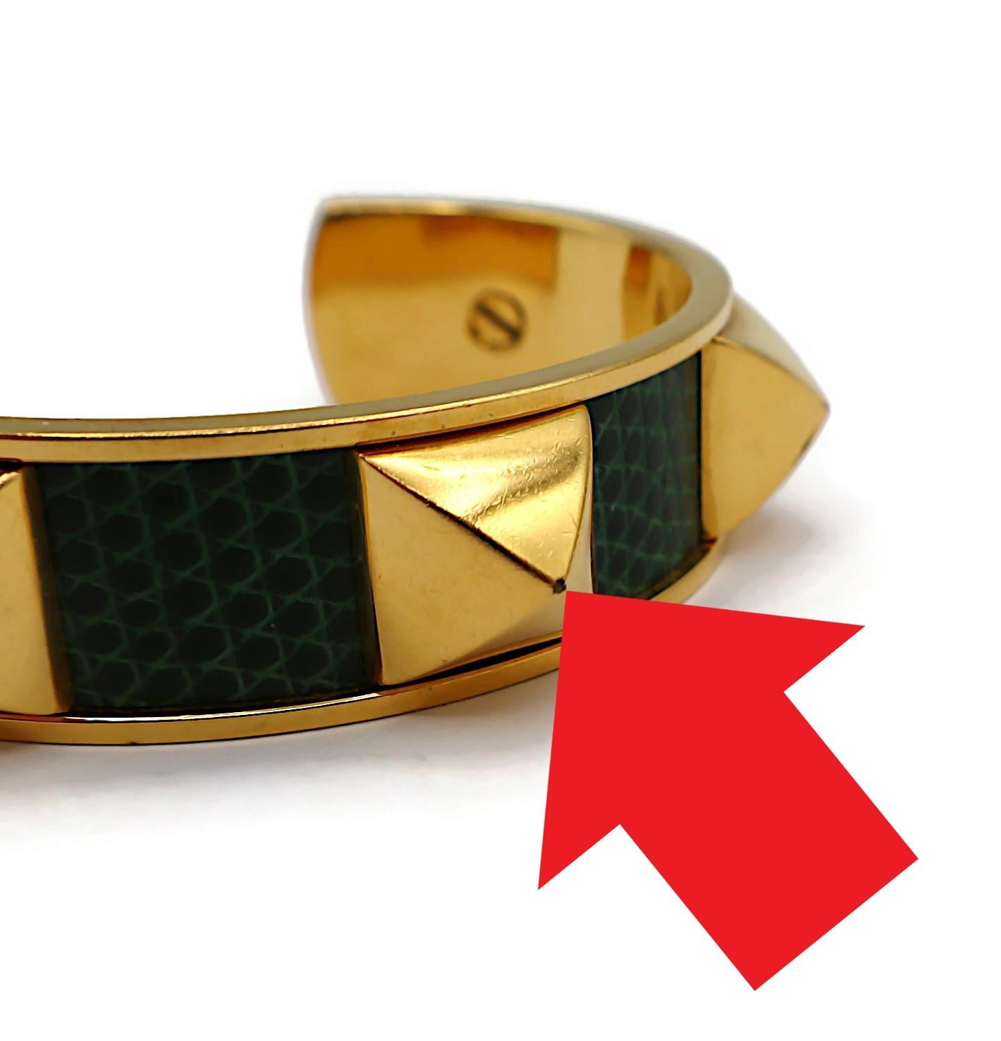 HERMÈS Bracelet jonc vintage Medor en cuir vert en vente 10