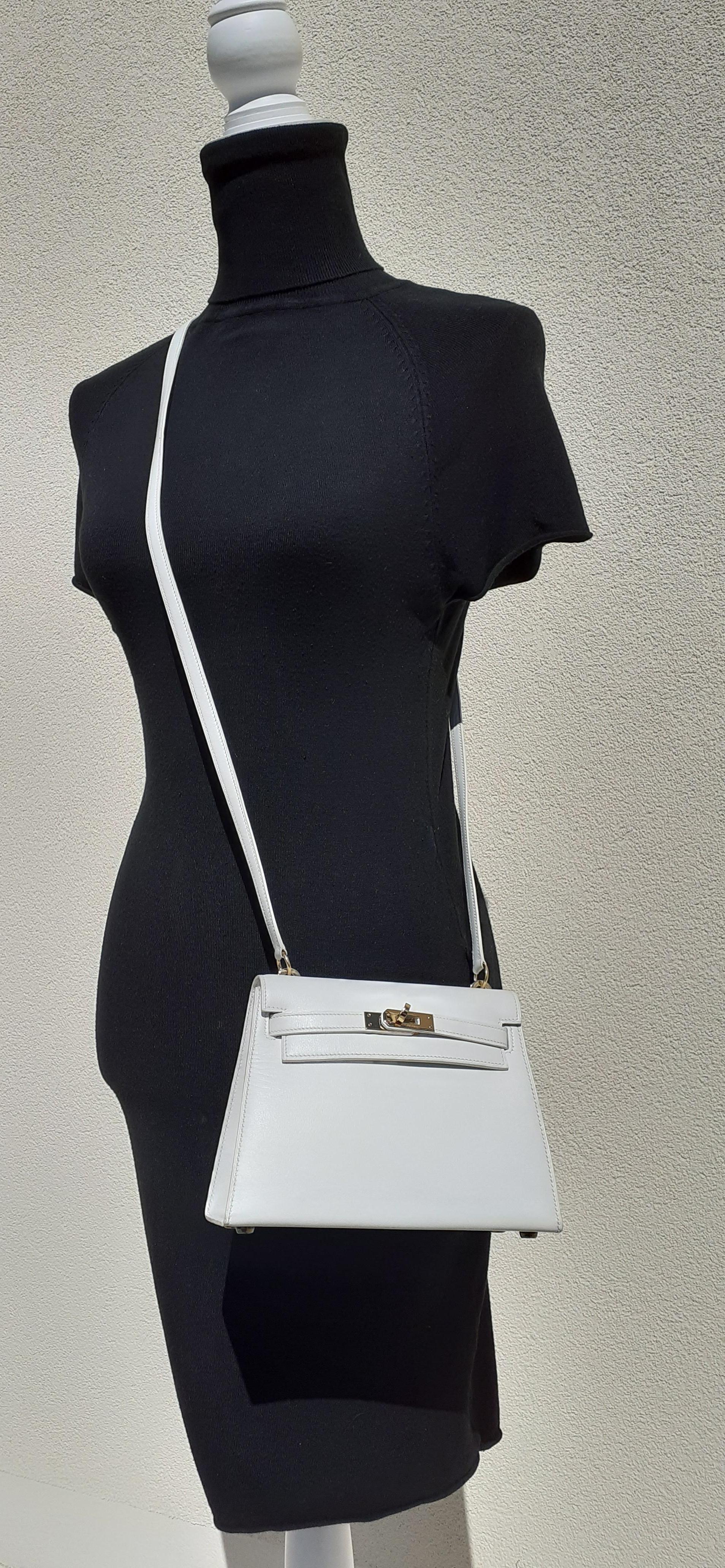 Hermès Vintage Mini Kelly Bag Sellier White Leather Ghw Cross body 20 cm Rare 12