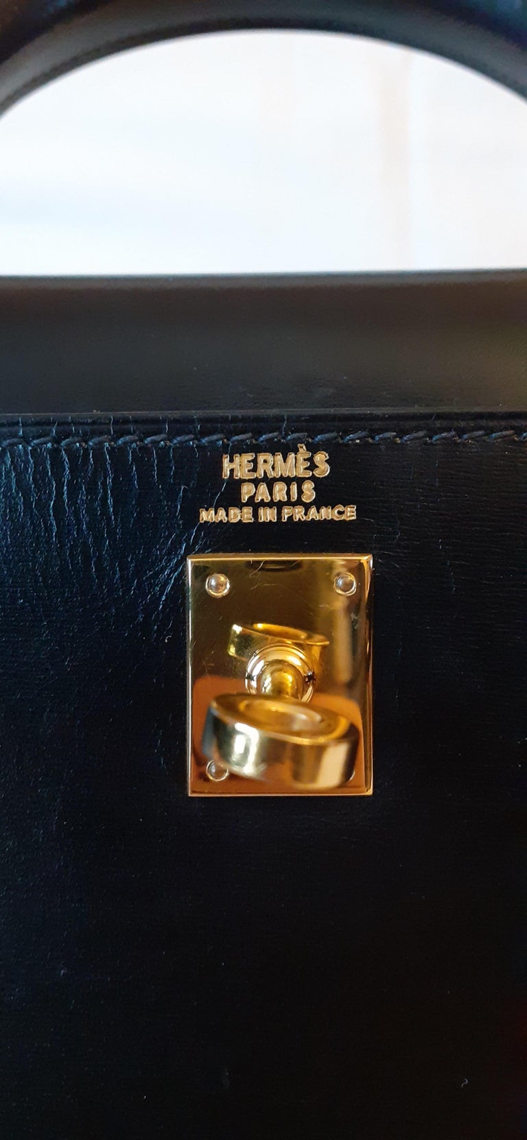 Vintage Hermes Kelly Sellier 32 Black Box Gold Hardware – Madison Avenue  Couture